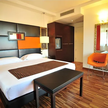 Hotel La Excelsior 4*