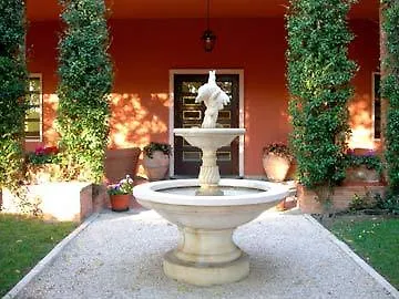 La Excelsior Hotel 4*